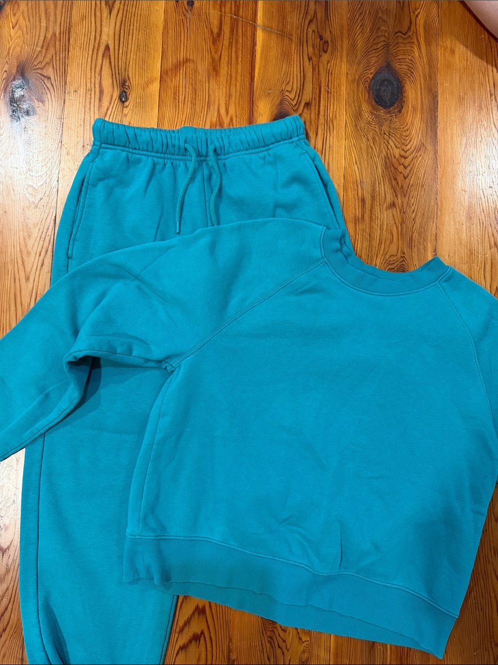 Old Navy Green Jogger Track Set
